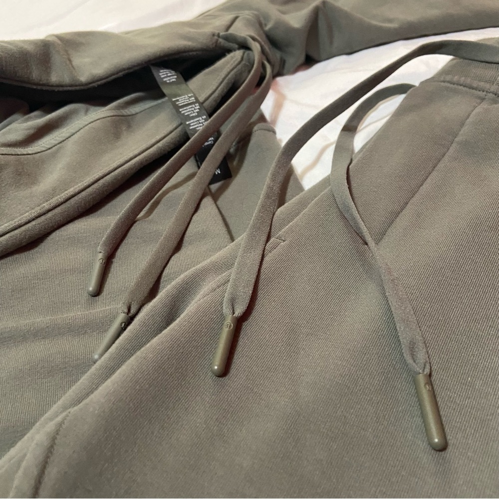 Lululemon City Sweat Suit *Shorter*